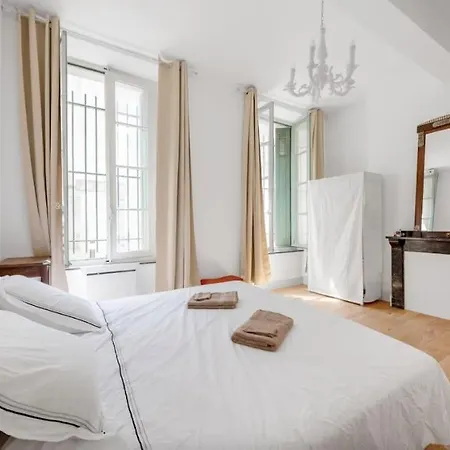 Chez Augustin, Confortable En Plein Coeur De * Carcassonne